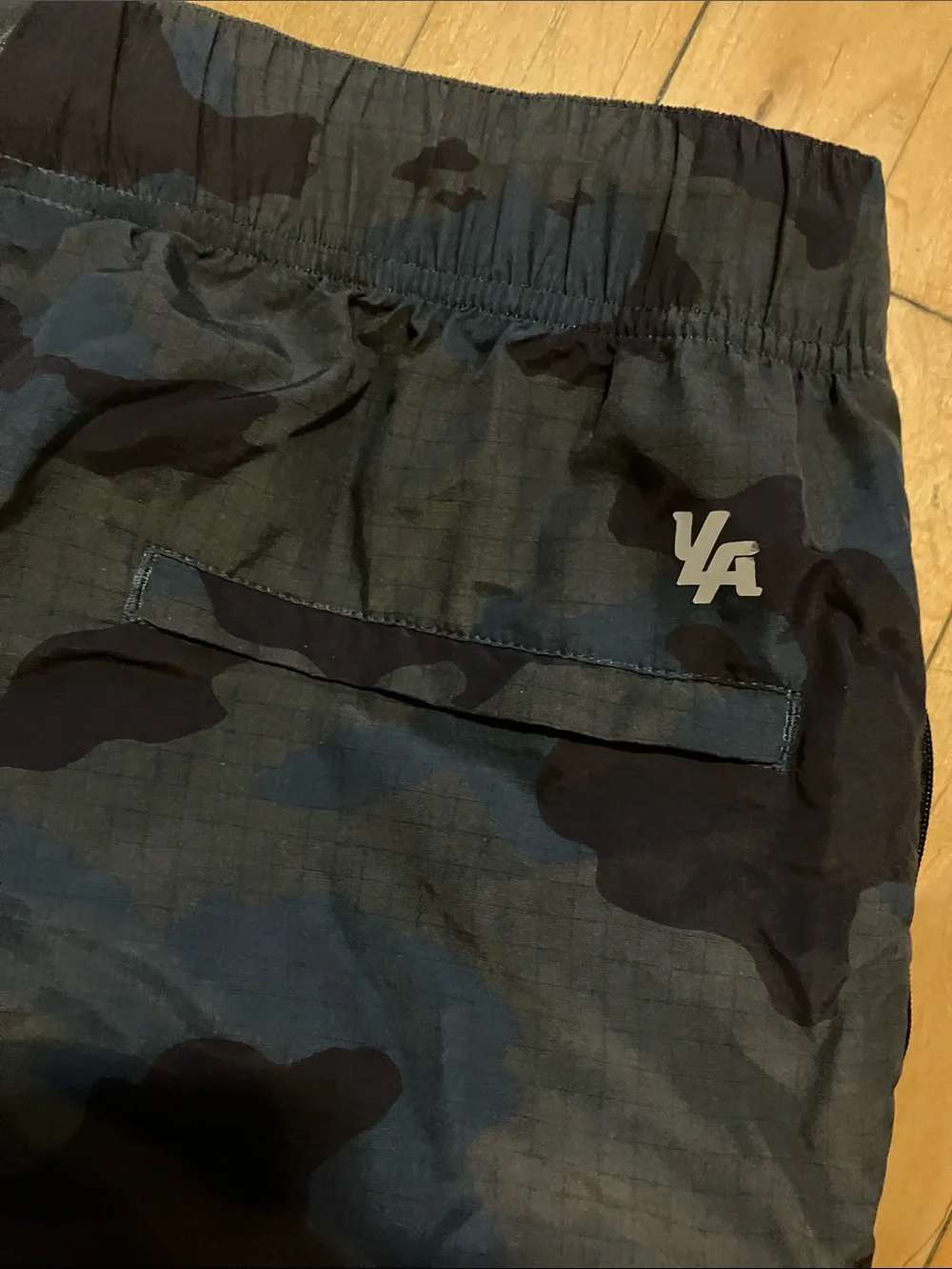 YoungLA Blue Gray Camo Windbreaker Baggy Streetwear Track Pants Size Medium